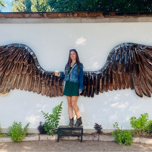 Meet your Posher - Picture 6 of 6